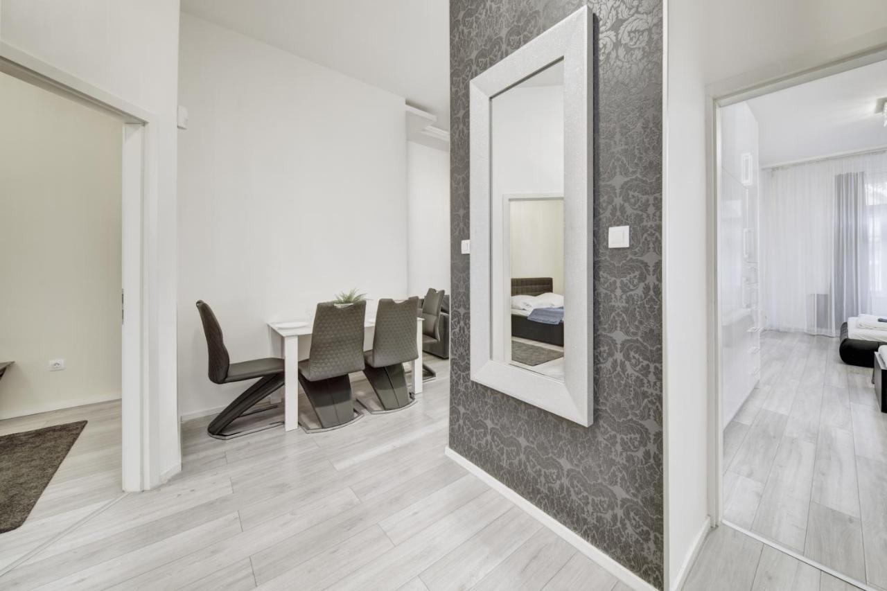 Center Apartment Budapest - Vaci Utca מראה חיצוני תמונה